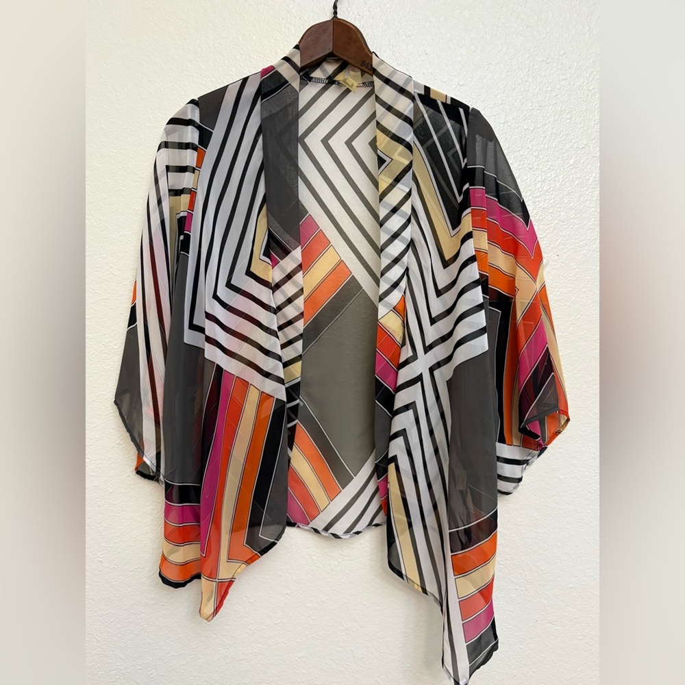 Chenault‎ Chevron Sheer Cardigan in Black and Cream
